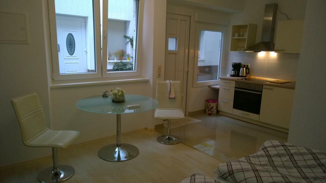 Pensionsappartments Blitz Wiesbaden Kültér fotó