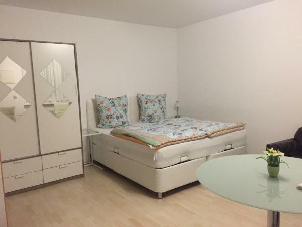 Pensionsappartments Blitz Wiesbaden Kültér fotó